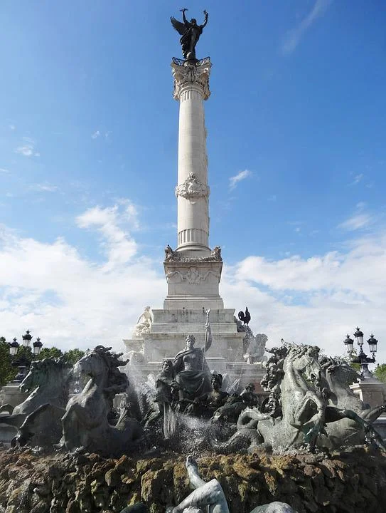 Burdeos monumento girondinos