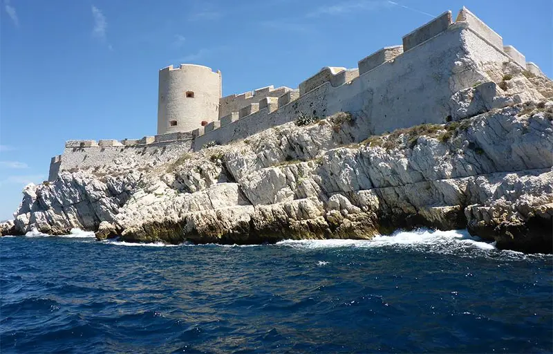 Que ver en Marsella: el Castillo de If, la que fue la prisión del Conde de Montecristo