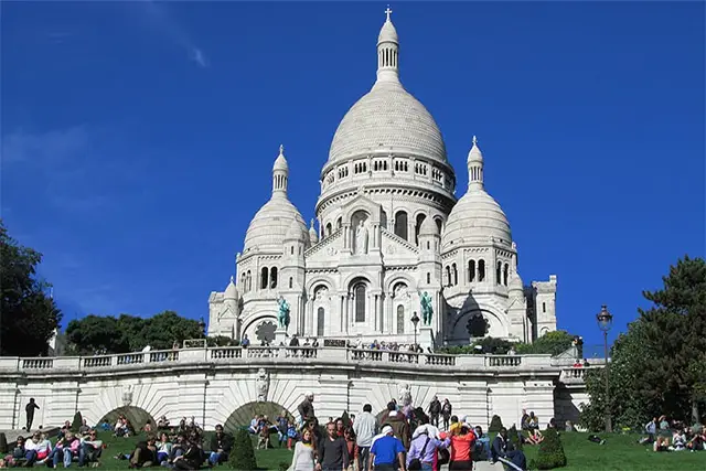 Basílica del Sagrado Corazón París: qué ver, entradas al Sacré Coeur