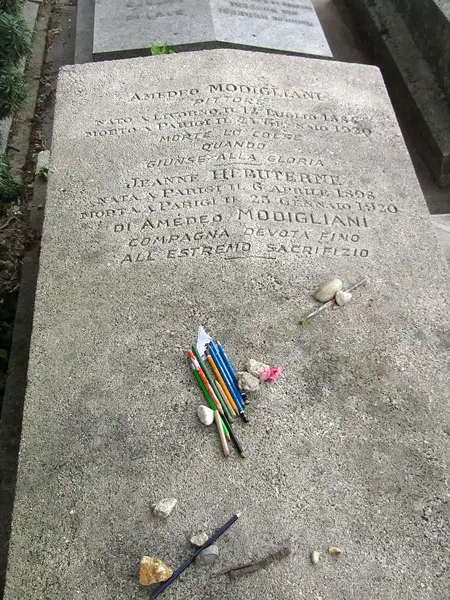tumba Modigliani cementerio pere lachaise paris
